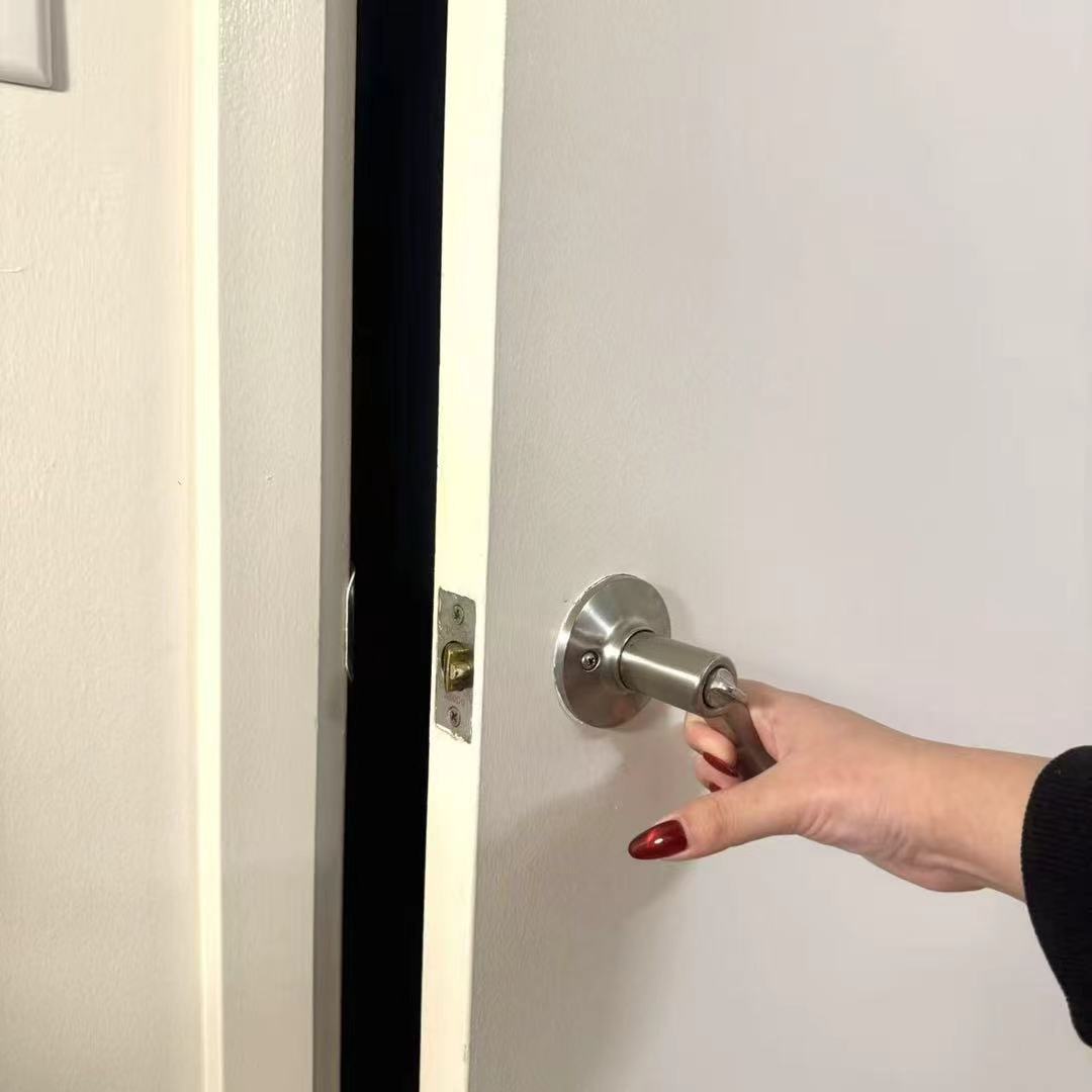 The interaction of opening door