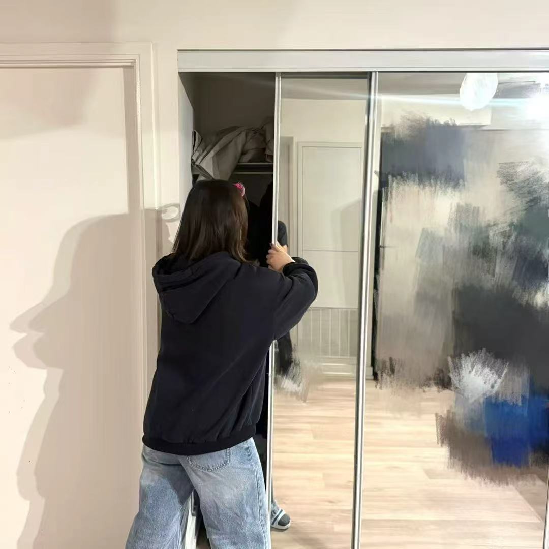 The interaction of sliding closet. I'm thinking of open the closet (sliding the closet's door to the right) will turn on the light in the closet and when the user close the door (slide the closet's door back to the left) will turn off the light in the closet