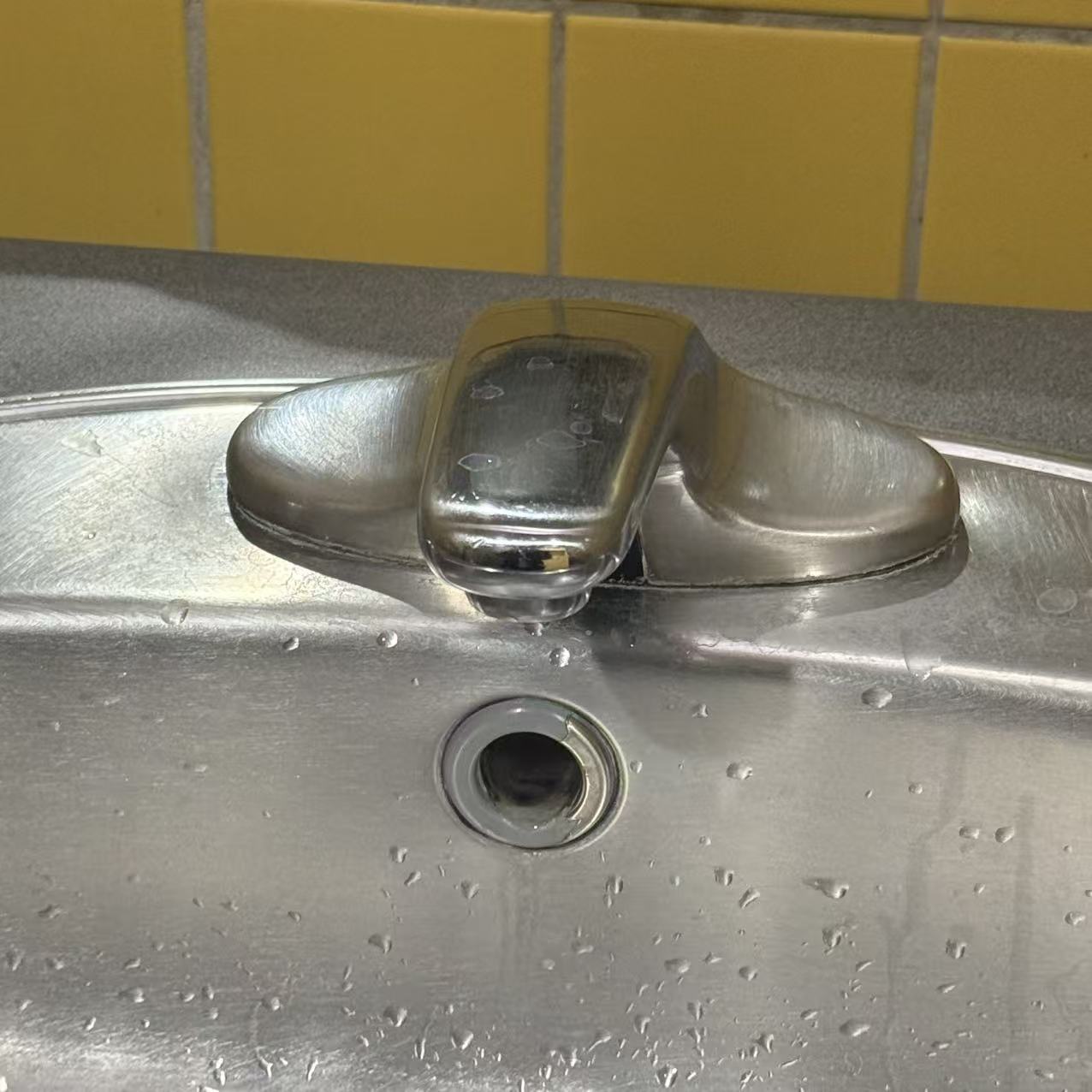 The dound of water tap