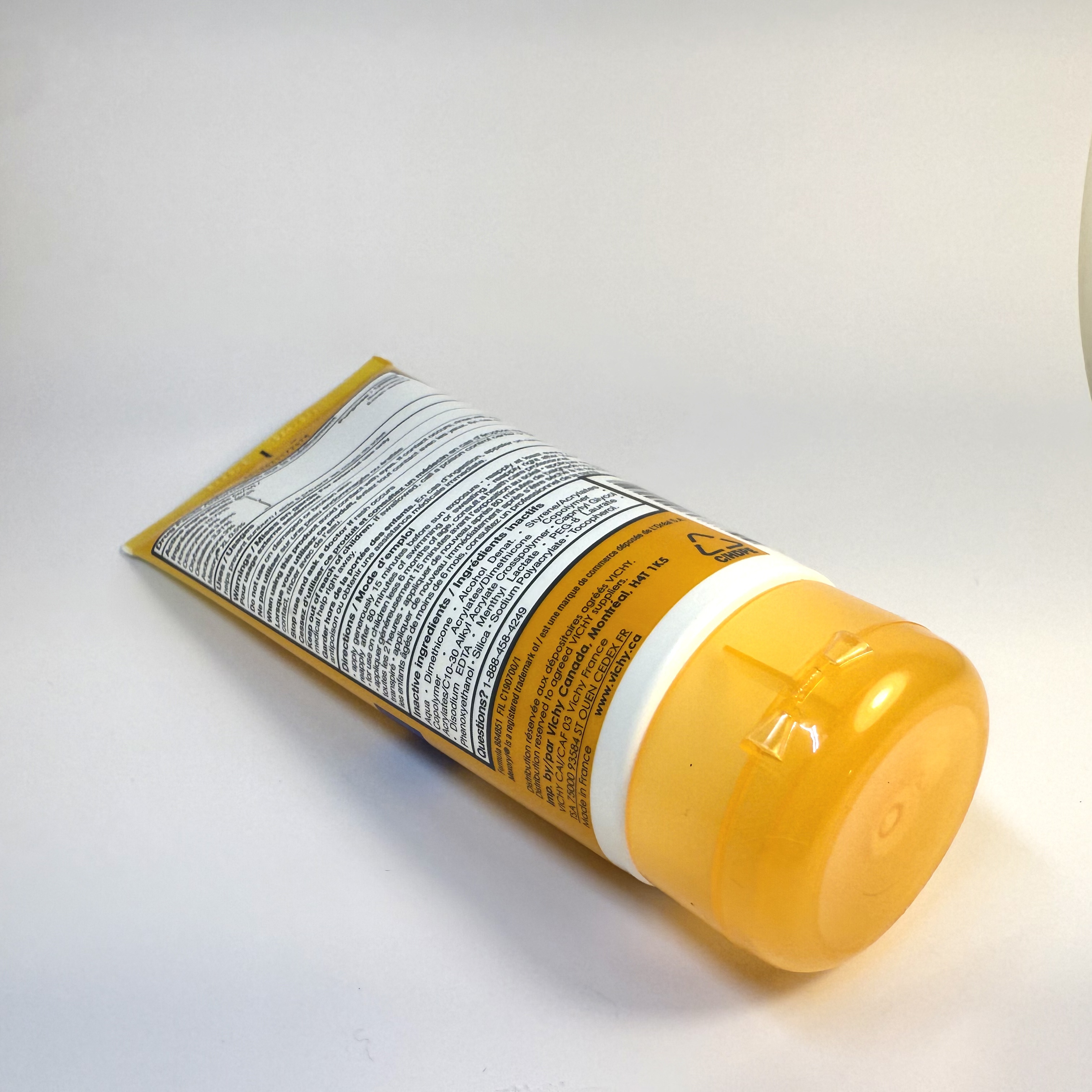 primitive shapes: sunscreen angle 3, the 2/3 front side of lying down position